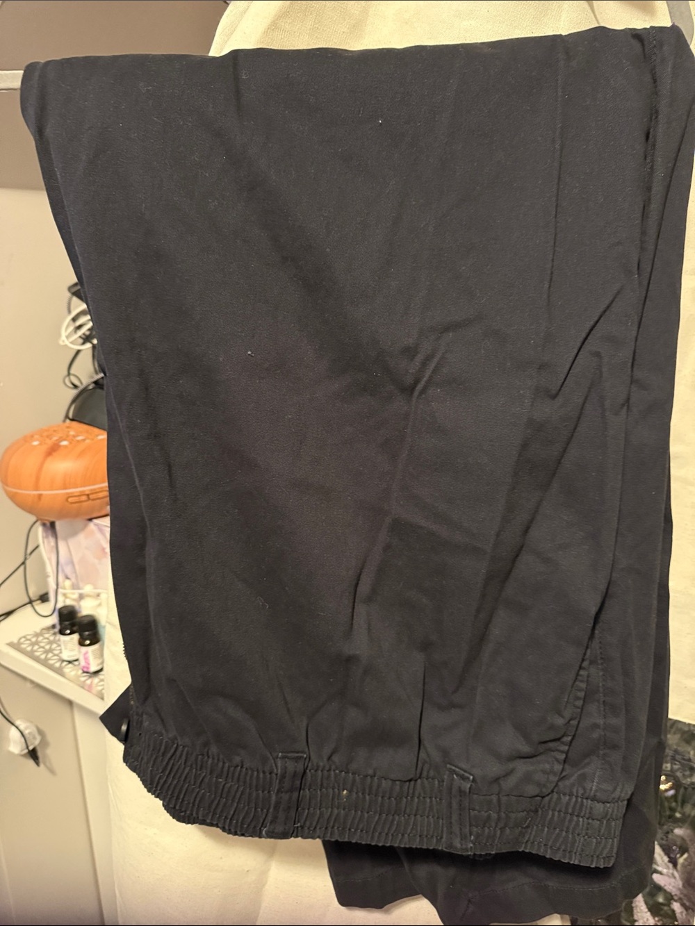 Men's Black Elastic-Waist Joggers